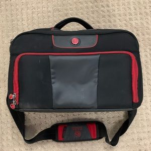 6 Pack Fitness Briefcase